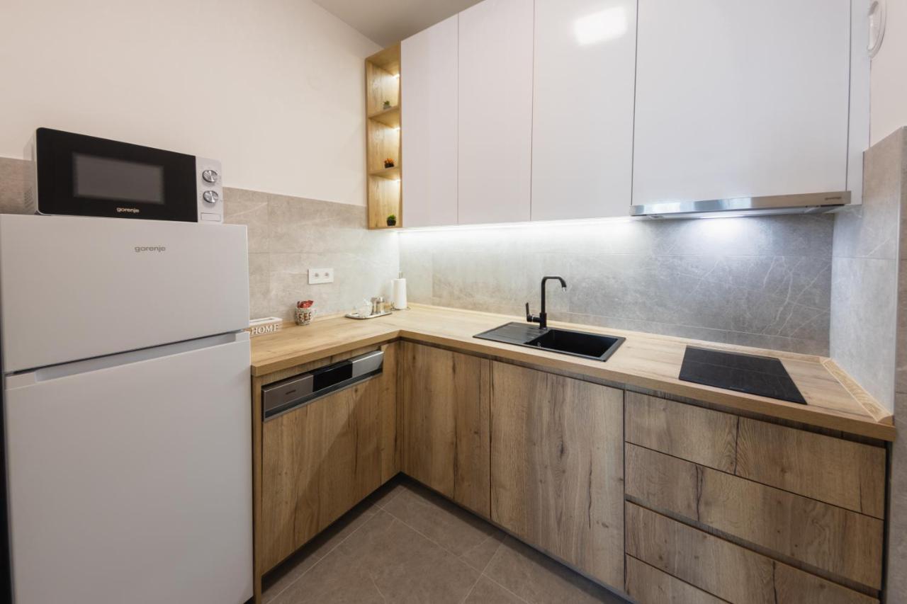 באניה לוקה Comfort Lux Residence מראה חיצוני תמונה