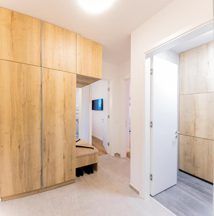 באניה לוקה Comfort Lux Residence מראה חיצוני תמונה