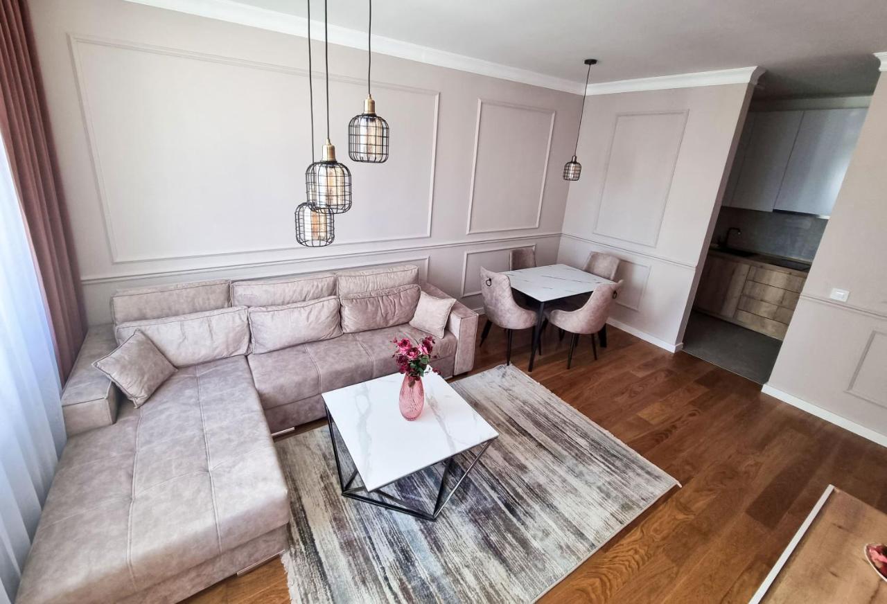 באניה לוקה Comfort Lux Residence מראה חיצוני תמונה